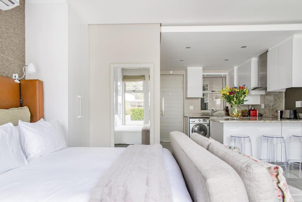 Lux Andringa Walk Apartments Στέλενμπος Εξωτερικό φωτογραφία